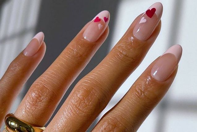 6 Must-Try Valentine’s Day Nail Polish Shades!