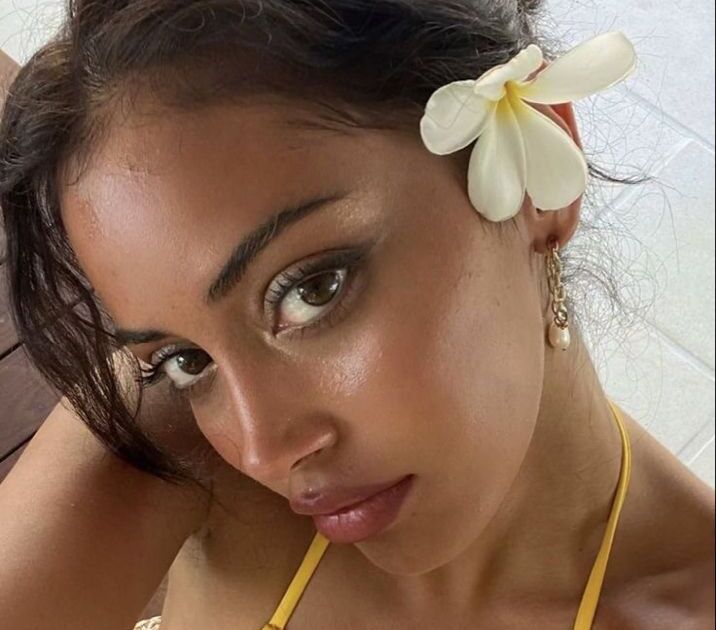 10 Makeup Must-Haves for Summer