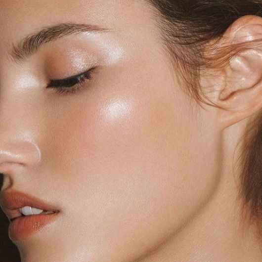5 Makeup Hacks for Glowing Skin