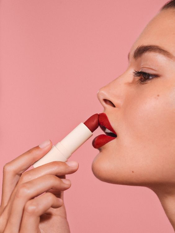 أفضل روج احمر غامق في السوق المصري