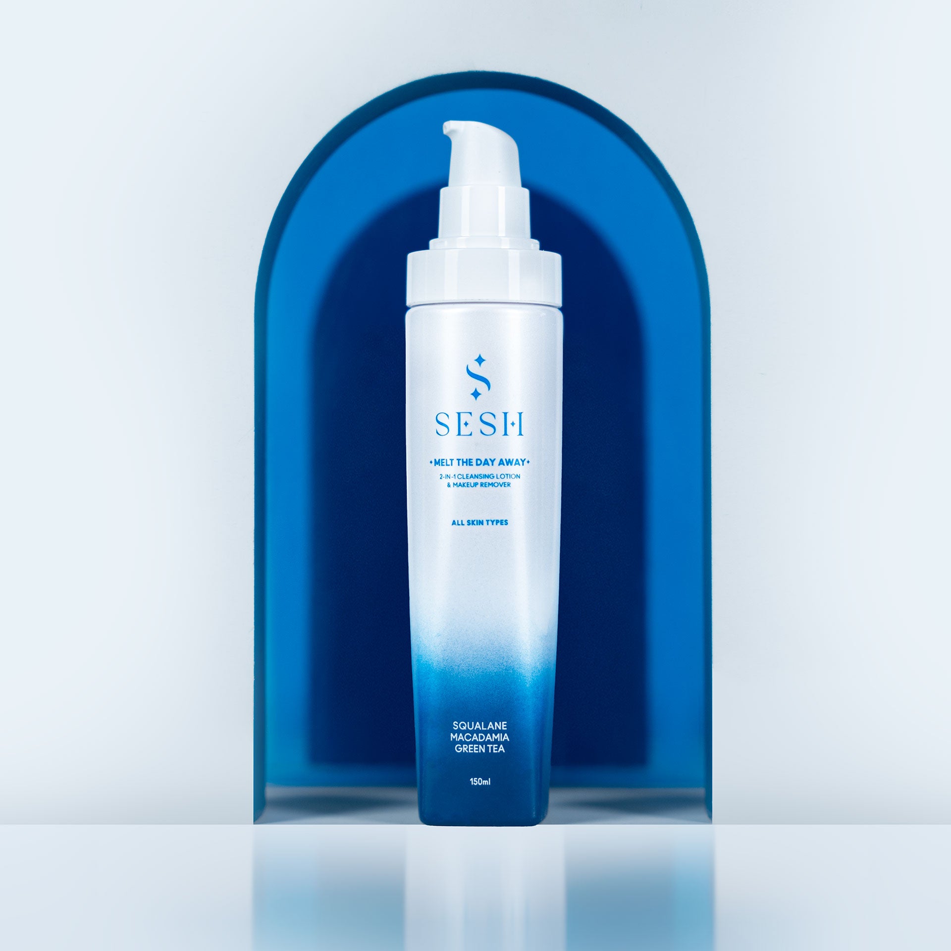 منظف للوجه - ميلت ذا داى أواى
