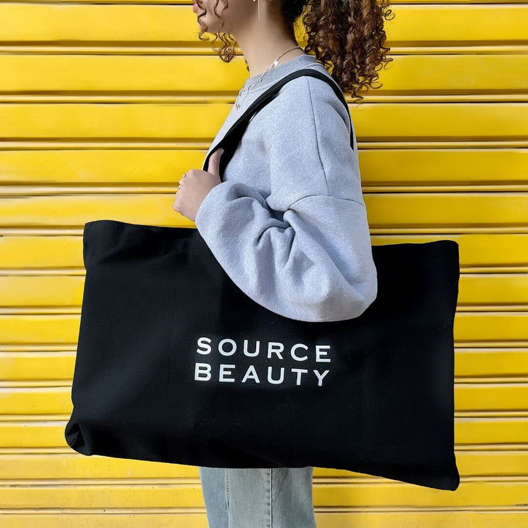 The Big Source Beauty Tote - Black