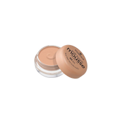 Essence Soft Touch Mousse Matte Foundation