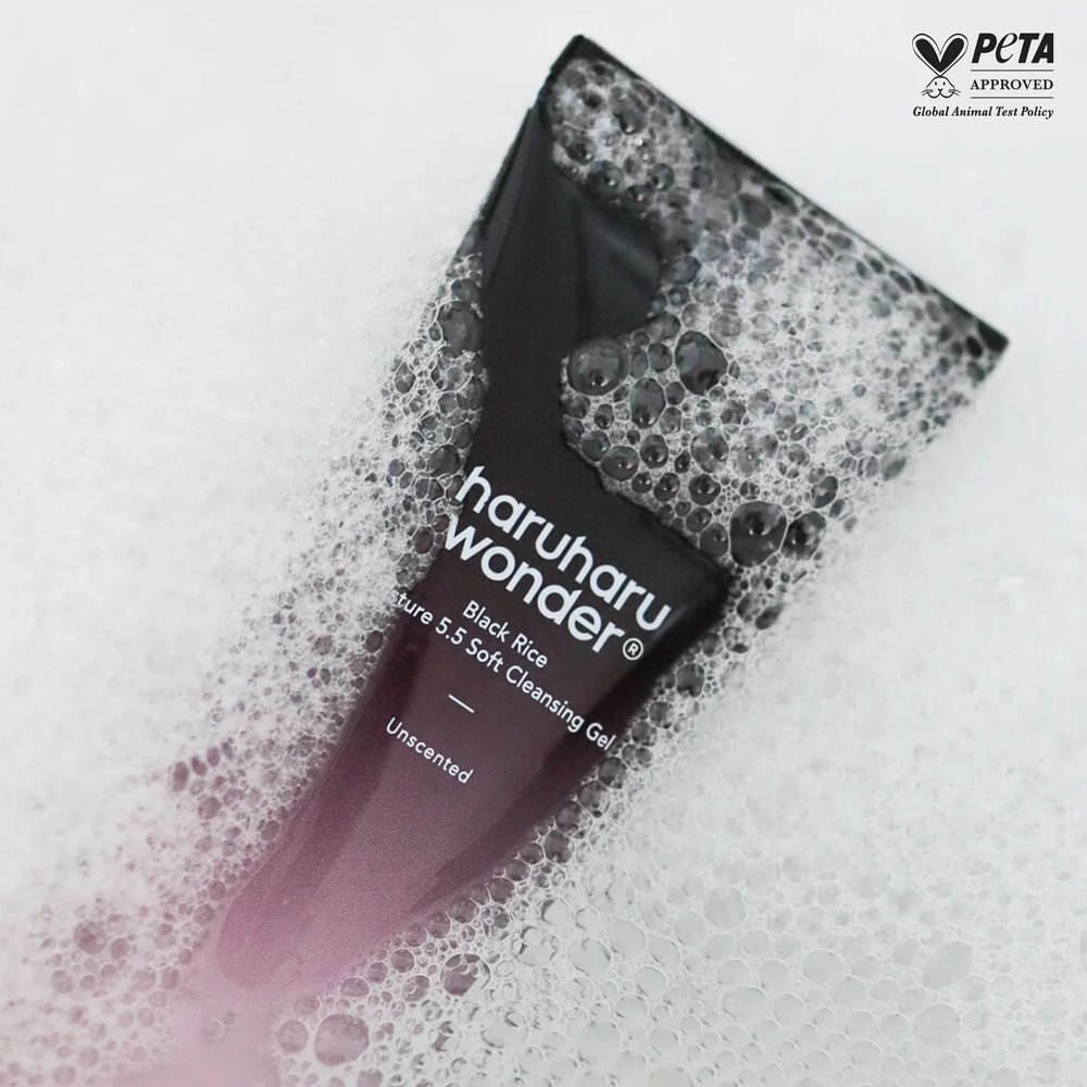 Black Rice Moisture 5.5 Soft Cleansing Gel